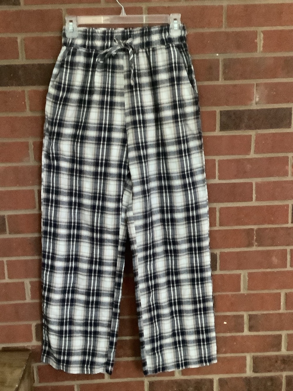 Women’s Plaid Lounge Pajama Pants in Black and White